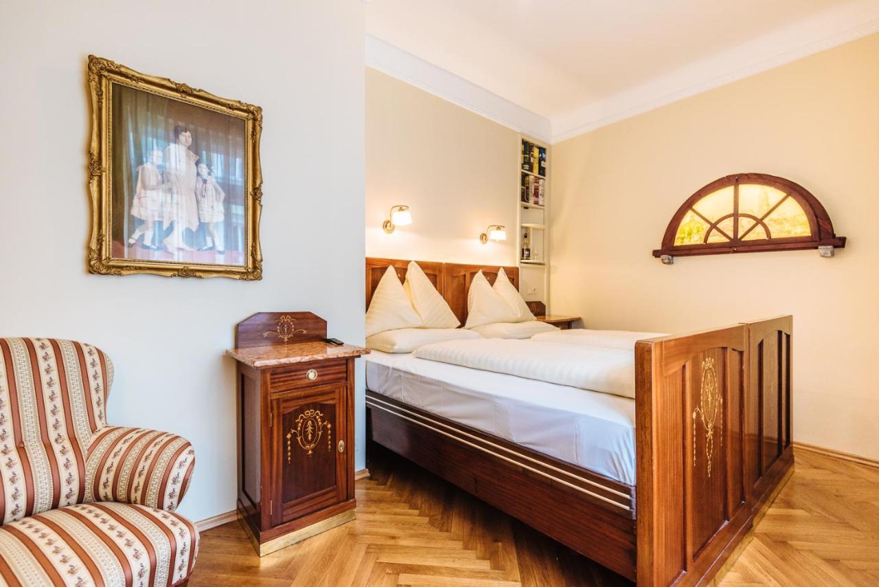 Hotel Drei Hasen Mariazell Exterior photo